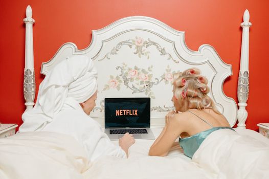 Overzicht van de beste Netflix-series van 2026 voor een gezellige thuisavond in Alkmaar