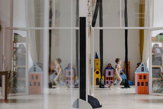 Waarom iedereen ineens zoekt op Gilbert Mackaaij kinderen