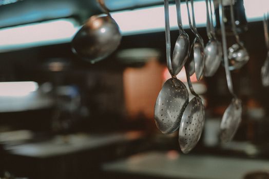 Waarom tweedehands horeca apparatuur Alkmaar voor slimme ondernemers ineens de beste zet is